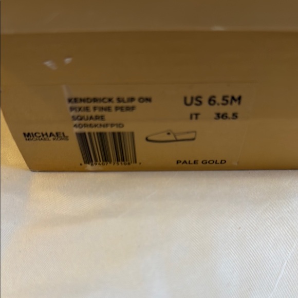 Michael Kors Gold Espadrille Shoes with Woven Texture - Picture 7 of 7